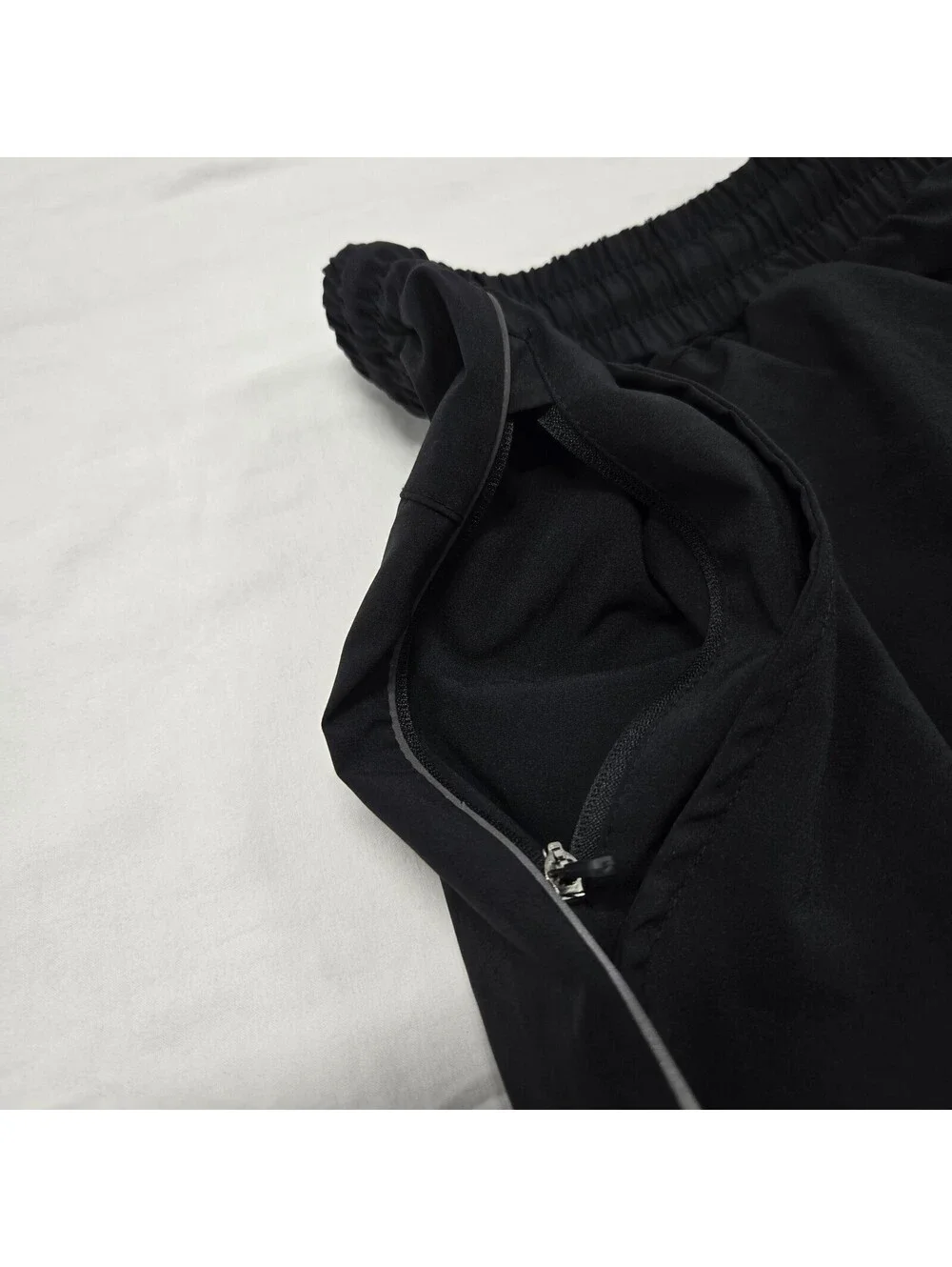 EUC Size MED Men's ASRV DSG-0494 Ultralight Black Track Pants Reflective Joggers